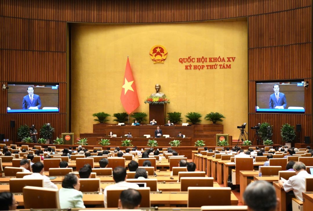 Chủ tịch Tổng Liên đoàn Lao động Việt Nam Nguyễn Đình Khang giải trình, tiếp thu ý kiến của Đại biểu Quốc hội về một số vấn đề lớn trong dự thảo Luật Công đoàn (sửa đổi). Ảnh: Hải Nguyễn